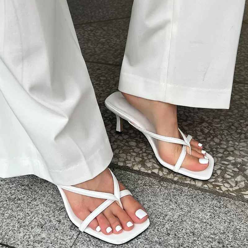 Street Fashion Clothing - Sandálias Femininas de Verão 2026 com